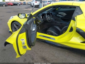 Chevrolet Corvette C7 2022 Chevrolet Corvette Stingray 2LT 2022 6.2l 6.2 Benzyna 495KM, zdjęcie 8