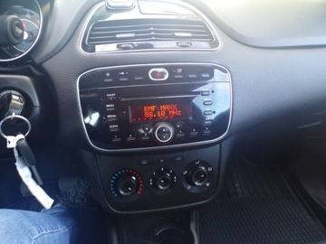 Fiat Punto Punto 2012 Hatchback 3d 1.2 8v 69KM 2012 Fiat Punto Evo Klima /Gwarancja / 1,2 /70KM /2013, zdjęcie 17