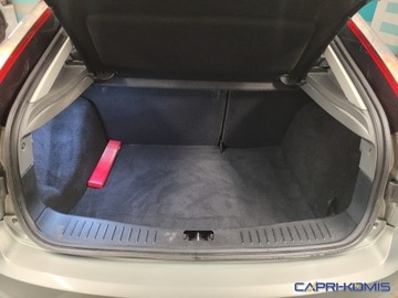 Ford Focus II Hatchback 5d 1.6 Duratec 100KM 2010 Ford Focus 1.6i Klimatronik I wlasciciel Bezwypadkowy 1.6 Benzyna 100KM, zdjęcie 23