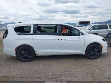 Chrysler Pacifica II 2024 Chrysler Pacifica Touring L 2024 3.6l 3.6 Benzyna 287KM, zdjęcie 6