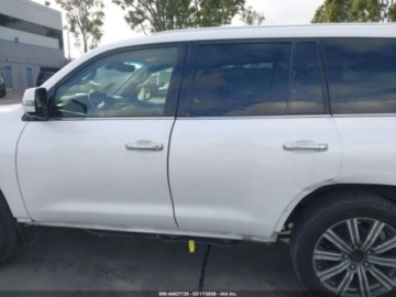 Lexus LX III (550) 2016 Lexus LX 570 2016 5.7 Benzyna 383KM, zdjęcie 1