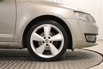 Skoda Octavia III Liftback 1.4 TSI 140KM 2015 Skoda Octavia 1.4 TSI, Salon Polska, zdjęcie 14