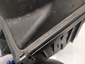 AUDI A6 C5 97- 2.5TDI POUZDRO FILTRU VZDUCHU 4B0133837