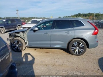 Volvo XC60 II 2022 Volvo XC 60 2022 r., 2,0L B5 INSCRIPTION 2.0 Benzyna 247KM, zdjęcie 14
