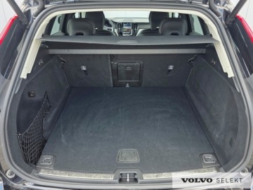 Volvo XC60 II 2025 Volvo XC 60 FV23 Plus Dark B5 250KM AWD ACC Kamera, zdjęcie 17