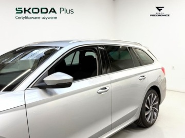 Skoda Octavia IV Scout 1.5 TSI ACT 150KM 2022 Skoda Octavia STYLE 1.5 TSI 150KM /Elektryczny Hak, zdjęcie 9