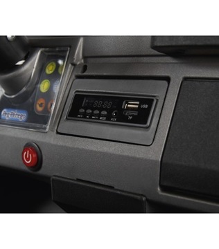 Внедорожник 24 В PEG PEREGO Gaucho XP LED FM