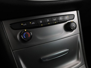 Opel Astra K Hatchback 5d 1.6 CDTI 110KM 2019 Opel Astra Business BiTurbo 150KM navi kamera, zdjęcie 26