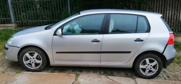 Volkswagen Golf V Hatchback 1.4 80KM 2005 Volkswagen vw Golf 5 1,4 - USZKODZONY - DO NEGOCJACJI - PILNE !!!, zdjęcie 1