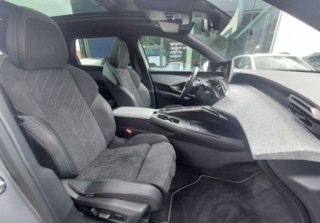 Peugeot 5008 III 2025 Peugeot E-5008 e-5008 98kWh AWD Dual Motor GT Exclusive Elektryczny 325KM, zdjęcie 6