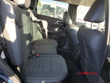 Mitsubishi Outlander III 2023 Mitsubishi Outlander 2023 r., 2,4 L HYBRYDA PLUG - IN 2.4 Hybryda 248KM, zdjęcie 10