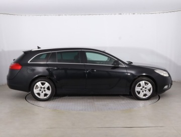 Opel Insignia I Sports Tourer 2.0 CDTI ECOTEC 160KM 2011 Opel Insignia 2.0 CDTI, Navi, Klima, Klimatronic, zdjęcie 5