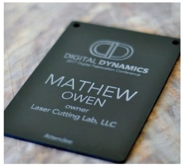 Лазерная резка, резка черного оргстекла, оргстекла 3мм.