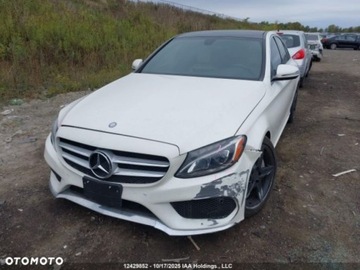 Mercedes Klasa C W205 2016 Mercedes-Benz Klasa C Mercedes-Benz Klasa C 160 9G-TRONIC AMG Line 1.5, zdjęcie 3