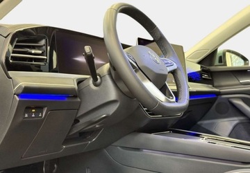 Volkswagen Passat B8 Variant Facelifting 2.0 TDI SCR 150KM 2024 Volkswagen Passat Wielki wyswietlacz - ACC 210h - Virutal Cockpit - Alcant, zdjęcie 24