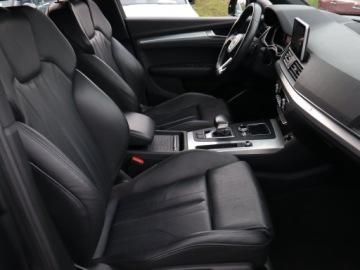 Audi Q5 II SUV 2.0 TDI 163KM 2018 Audi Q5 2.0 TDI, Salon Polska, 4X4, Automat, zdjęcie 8