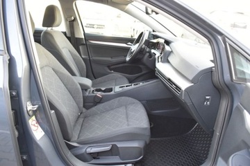 Volkswagen Golf VIII 2022 Volkswagen Golf SalonPL 2.0TDI 115KM DSG ACC Czujniki Ambiente Kessy LaneA, zdjęcie 35