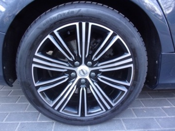Volvo V60 II  2019 VOLVO V60-T6 Salon PL, zdjęcie 16