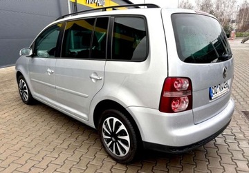 Volkswagen Touran I 2.0 TDI 140KM 2007 Volkswagen Touran 7 osobowy 2.0 TDI 140 KM klimatronik Zamiana 2.0 Diesel, zdjęcie 7