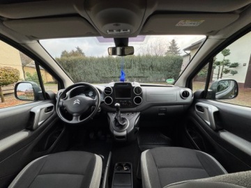 Citroen Berlingo II Combi Facelifting 2015 1.6 BlueHDi 100KM 2015 Citroen Berlingo Citroen Berlingo II (2008 - 2018) 1.6 1.6 Diesel 99KM, zdjęcie 35