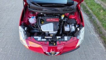 Alfa Romeo Giulietta Nuova II Hatchback 5d 1.4 TB 16v 120KM 2011 Alfa Romeo Giulietta Wzorowy stan techniczny Pelna historia ASO 1.4 120KM, zdjęcie 20