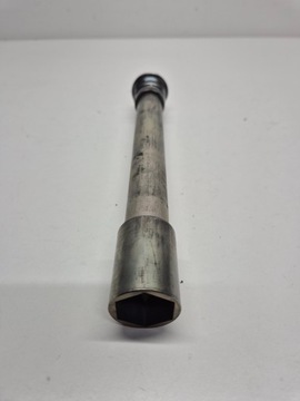 Yamaha MT 10 SP (24) ПЕРЕДНЯЯ ОСЬ