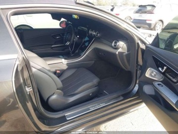 Mercedes CLE 2025 Mercedes-Benz CLE 300 4Matic 2025 2.0 Benzyna 255KM, zdjęcie 9
