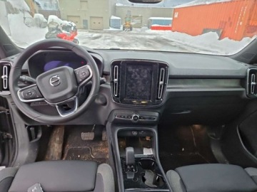 Volvo XC40 2024 Volvo XC 40 Volvo XC40 Recharge Pure Electric Twin eAWD Plus z 2024 r., zdjęcie 8