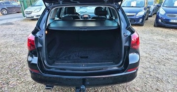 Opel Astra J Sports Tourer 1.4 Turbo ECOTEC 140KM 2011 Opel Astra BENZYNA navi GRZANA KIEROWNICA grzane fotele super okazja, zdjęcie 32