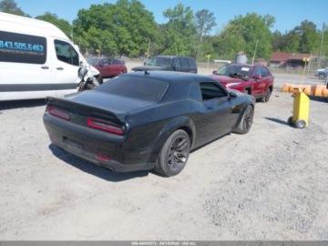 Dodge Challenger III 2019 Dodge Challenger Srt Hellcat Redeye Widebody 2019 6.2 Benzyna 797KM, zdjęcie 4