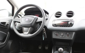 Seat Ibiza IV Hatchback 5d 1.4 MPI 85KM 2012 Seat Ibiza 1.4B 85KM przeb.86tys ksiazka serwi..., zdjęcie 25