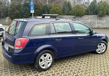 Opel Astra H Kombi 1.6 ECOTEC 115KM 2008 Opel Astra 1.6 Benzyna 2011r 1.6 Benzyna 115KM, zdjęcie 2