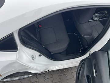 Toyota Corolla XII Sedan Facelifting 1.8 Hybrid 140KM 2024 Toyota Corolla Hybryda Automat Podgrzewanie 140KM, zdjęcie 8