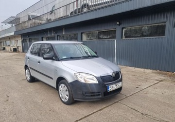 Skoda Fabia II Hatchback 1.2 i HTP 60KM 2008 Skoda Fabia Skoda Fabia 1.2 12V Fun