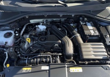 Volkswagen T-Roc I SUV Facelifting 1.5 TSI ACT 150KM 2022 Volkswagen T-Roc VAT 23 R-line 1.5TSI 150KM M6 20222023 r., salon PL, I wl, zdjęcie 25