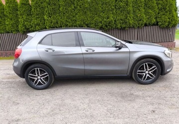 Mercedes GLA I Off-roader 2.1 200 CDI 136KM 2016 Mercedes-Benz GLA Mercedes-Benz GLA 200 (CDI) d 7G-DCT 2.1 Diesel 136KM, zdjęcie 4