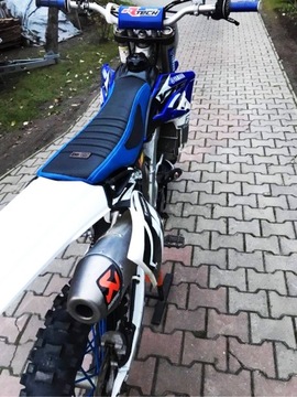 КРЫШКА YAMAHA YZF 250 10-13