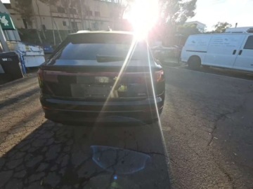 Audi Q8 2025 Audi Q8 Premium 55 Tfsi 2025 3.0 Benzyna 335KM, zdjęcie 2