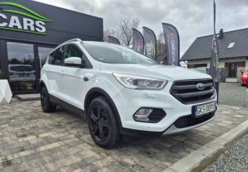Ford Kuga II SUV Facelifting 1.5 EcoBoost 150KM 2017 Ford Kuga 1,5 150 KM Tytanium Navi PDC Kamera Pano Stan Niemiec 1.5, zdjęcie 18