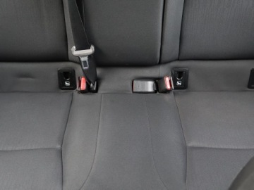 Toyota Corolla XII Hatchback 1.8 Hybrid 122KM 2019 Toyota Corolla 1.8 Hybrid, Salon Polska, zdjęcie 9