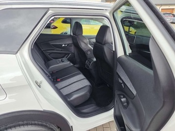 Peugeot 3008 II Crossover 1.2 PureTech 130KM 2019 Peugeot 3008 ___ALLURE___130KM LED Skora Kamera Panorama Virtual Cockpit K, zdjęcie 17