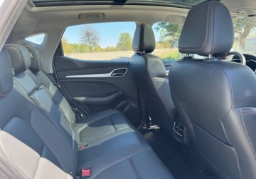 MG ZS I 2022 MG ZS EV 2022r elektryczny z bateria dach panoramiczny czarna skora, zdjęcie 7
