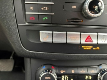 Mercedes Klasa B W246 Sports Tourer Facelifting 2.0 250 211KM 2018 Mercedes B 250 211 KM Automat Full LED Kamera, zdjęcie 28