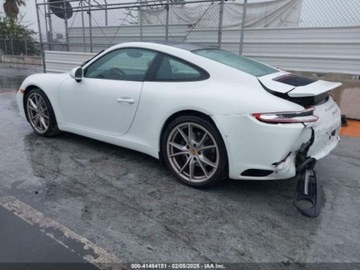 Porsche 911 991 Carrera 2/2S Coupe Facelifting 3.0 370KM 2017 Porsche 911 Carrera 2017 3.0l 3.0 Benzyna 370KM, zdjęcie 3