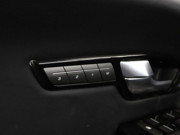 Land Rover Range Rover Evoque I SUV 5d Facelifting 2.0D TD4 180KM 2016 Land Rover Range Rover Evoque 2.0d 4WD, zdjęcie 35