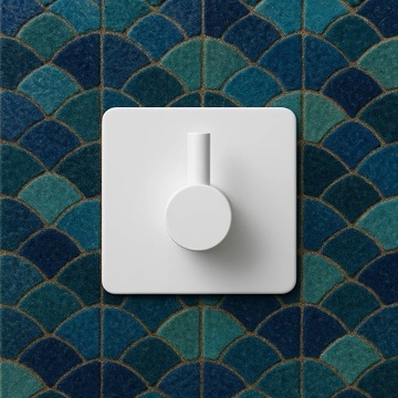 4x КРЮЧОК ДЛЯ ВАННОЙ ВЕШАЛКИ ДЛЯ САМОКЛЕЯЩИХСЯ ПОЛУЧЕНИЙ, БЕЛЫЙ, 3M ВОДОНЕПРОНИЦАЕМЫЙ