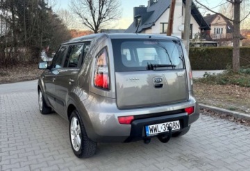 Kia Soul I Crossover 1.6 CRDI VGT 128KM 2011 Kia Soul Kia Soul 1.6 CRDI L 1.6 Diesel 128KM, zdjęcie 10
