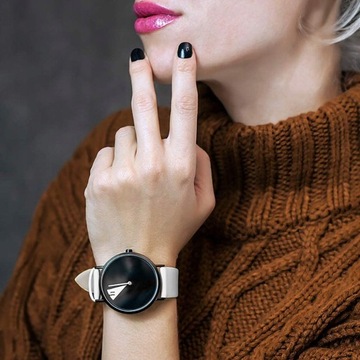 Minimalistyczny damski zegarek ultra-cienki