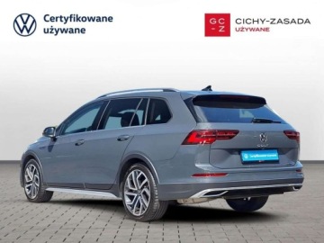 Volkswagen Golf VIII Alltrack 2.0 TDI 200KM 2022 Volkswagen Golf Alltrack Alltrack Gwarancja Matrix Harman Kardon Hak Gwara, zdjęcie 2