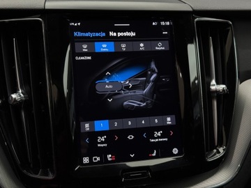 Volvo XC60 II 2022 Volvo XC 60 Core / Hak / Kamera cofania / CarPlay/, zdjęcie 32